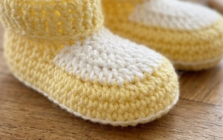 Crochet Woolen Thread Baby Booties